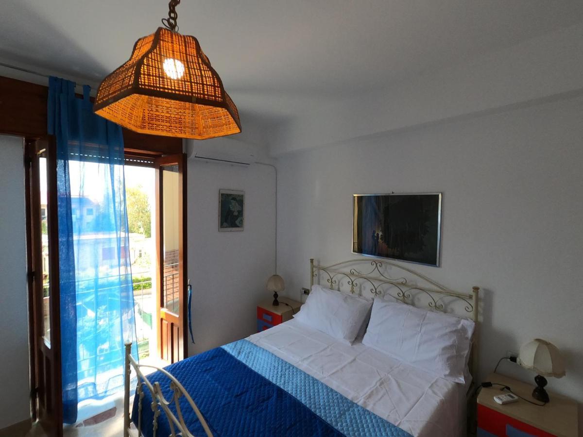 Terrazza Lungomare Villa Caronia Marina Exterior foto