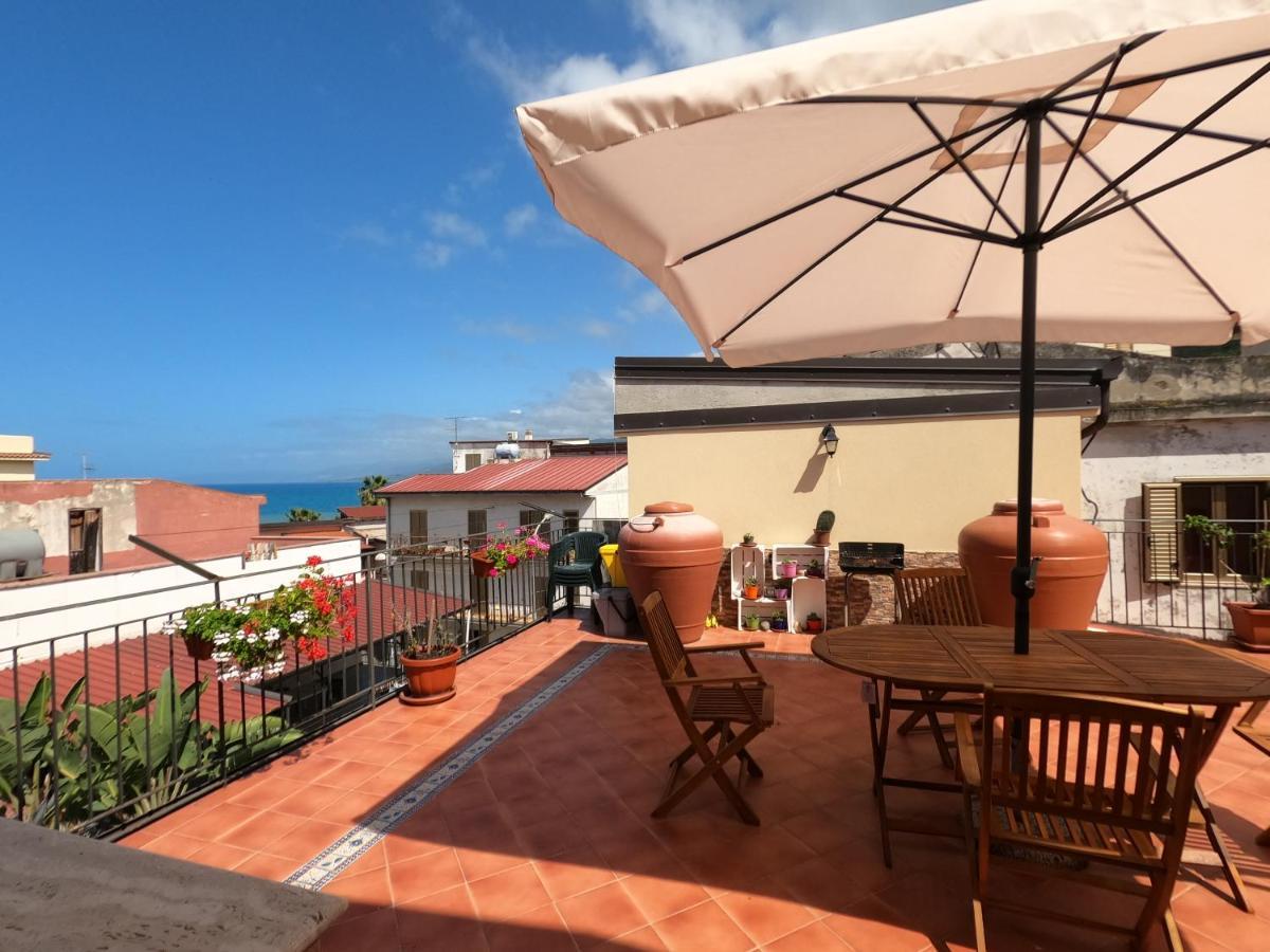 Terrazza Lungomare Villa Caronia Marina Exterior foto