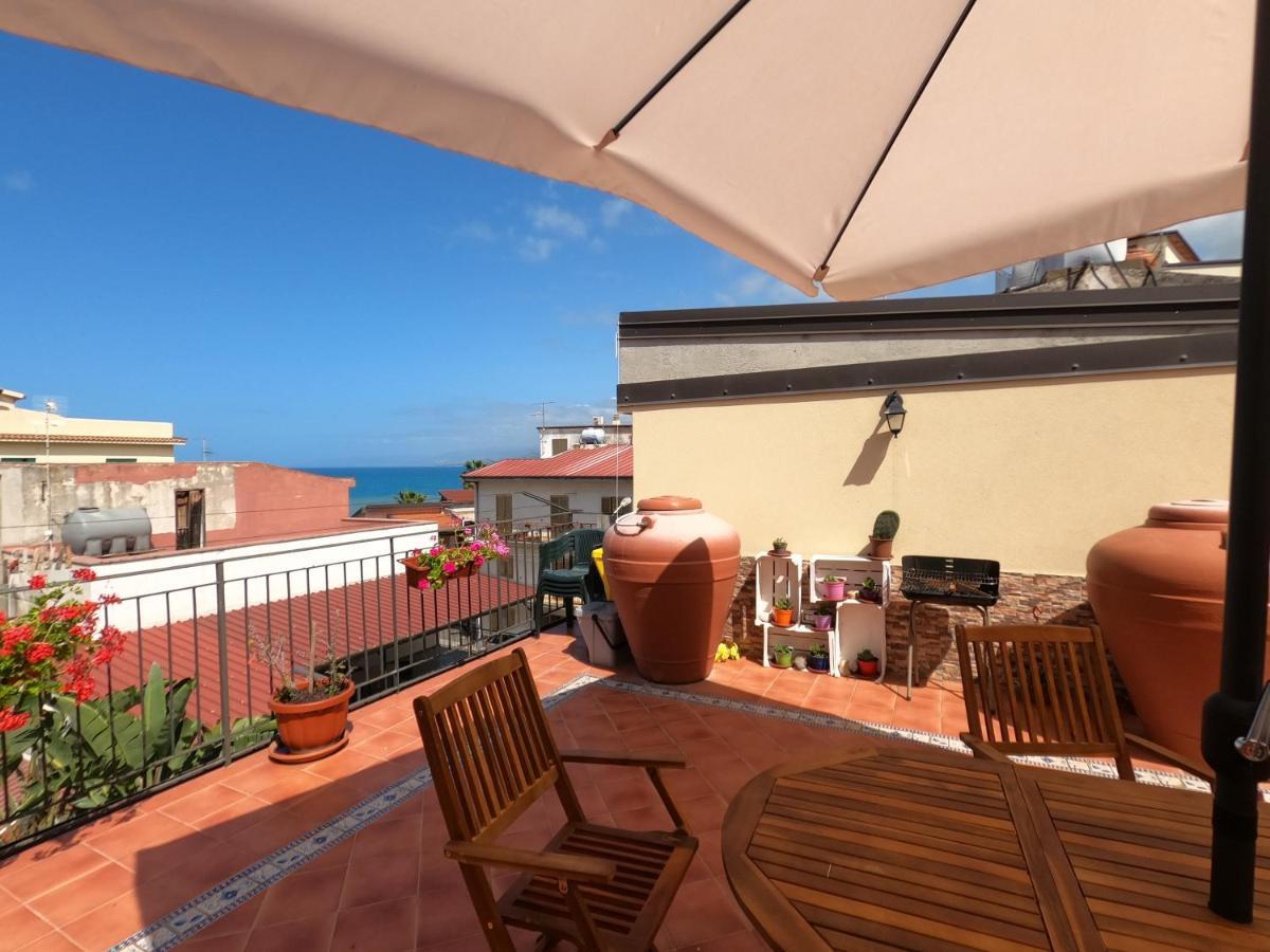 Terrazza Lungomare Villa Caronia Marina Exterior foto
