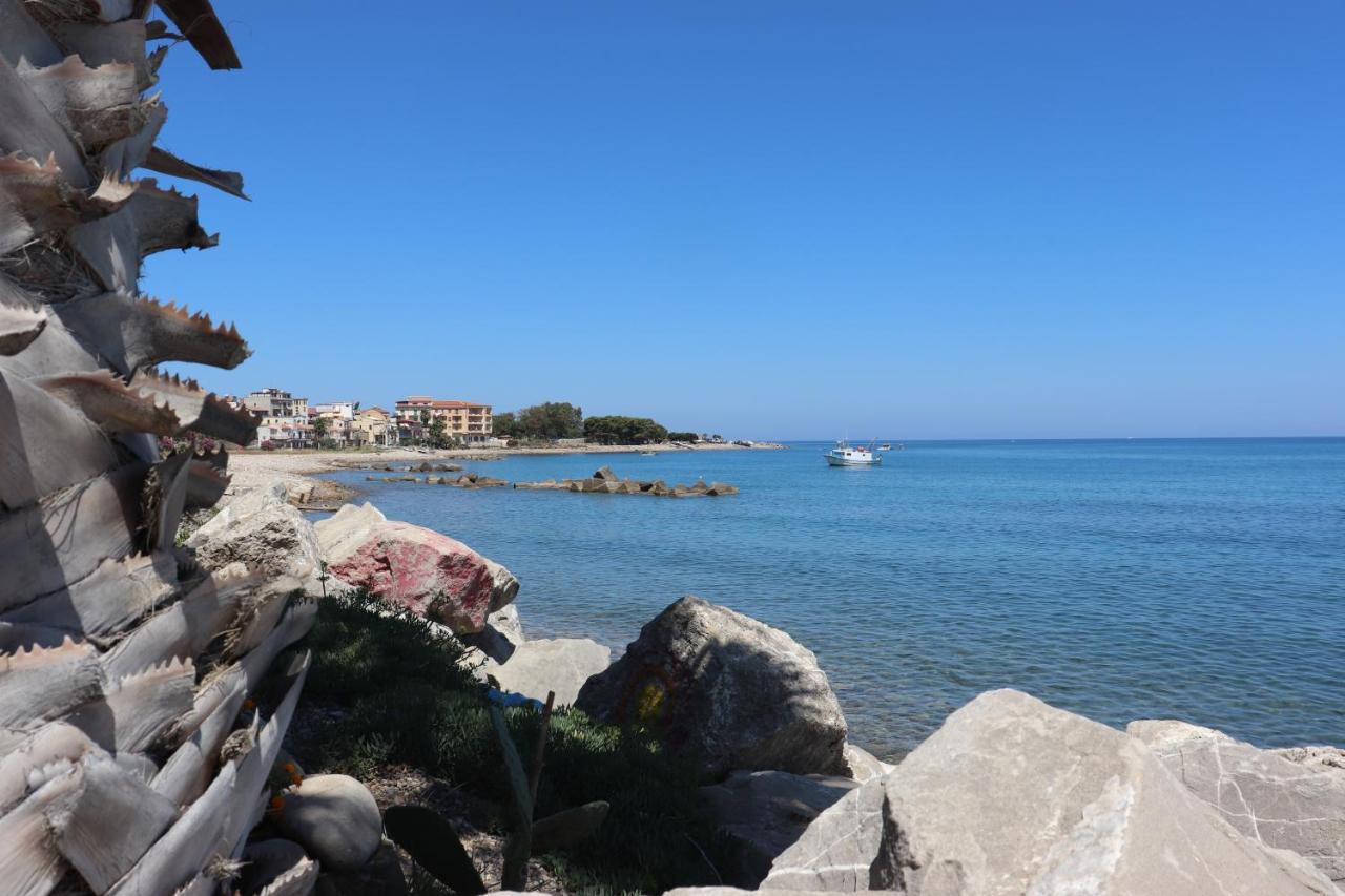 Terrazza Lungomare Villa Caronia Marina Exterior foto