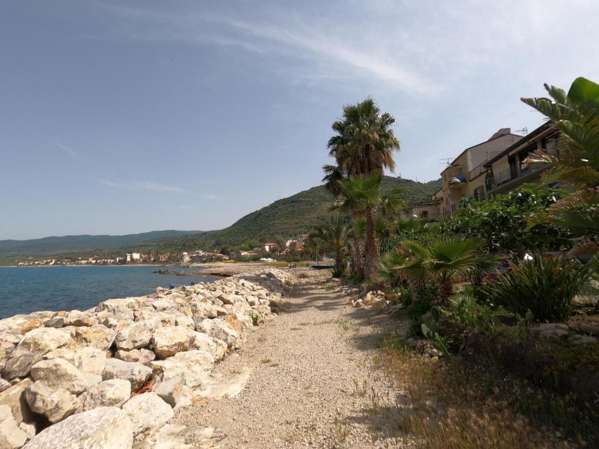 Terrazza Lungomare Villa Caronia Marina Exterior foto
